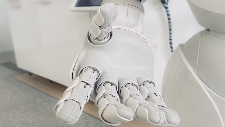 Pernah Sutradarai The Terminator, James Cameron Khawatir Atas Kemajuan Pesat AI