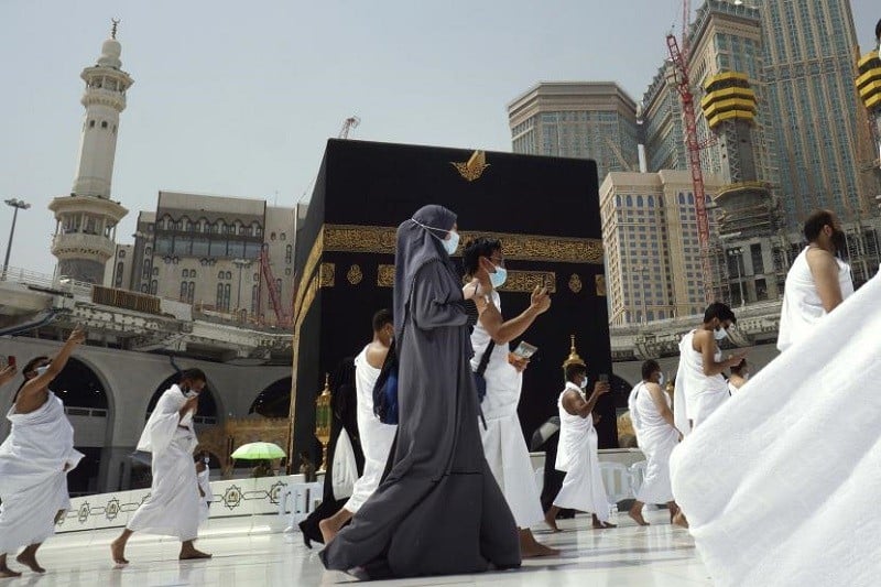 Catat, Jemaah Umrah Wajib Vaksin Meningitis