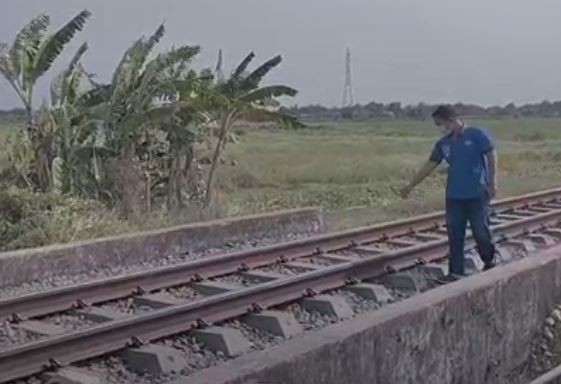 Kecelakaan Maut di Sidoarjo, 2 Pelajar SMA Tewas Tertabrak Kereta Api