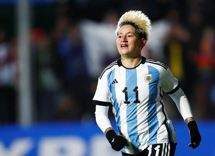 Bintang Timnas Putri Argentina Ini Pamer Tato Cristiano Ronaldo, Akui Fans Berat!