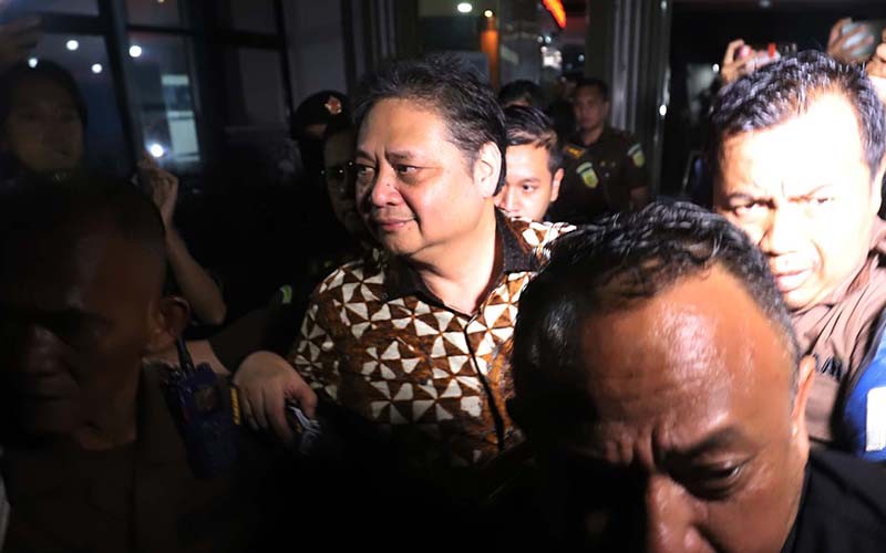 Pria Diduga Pengawal Airlangga Hartarto Ancam Tembak Wartawan, Begini Kronologinya