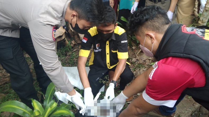 Geger, Warga Jonggol Temukan Mayat Bayi Laki-laki dalam Kantong Belanja