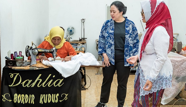 Puan Tinjau Kain Bordir-Batik di Kudus dan Pekalongan: Perlu Digencarkan Promosinya Biar Mendunia