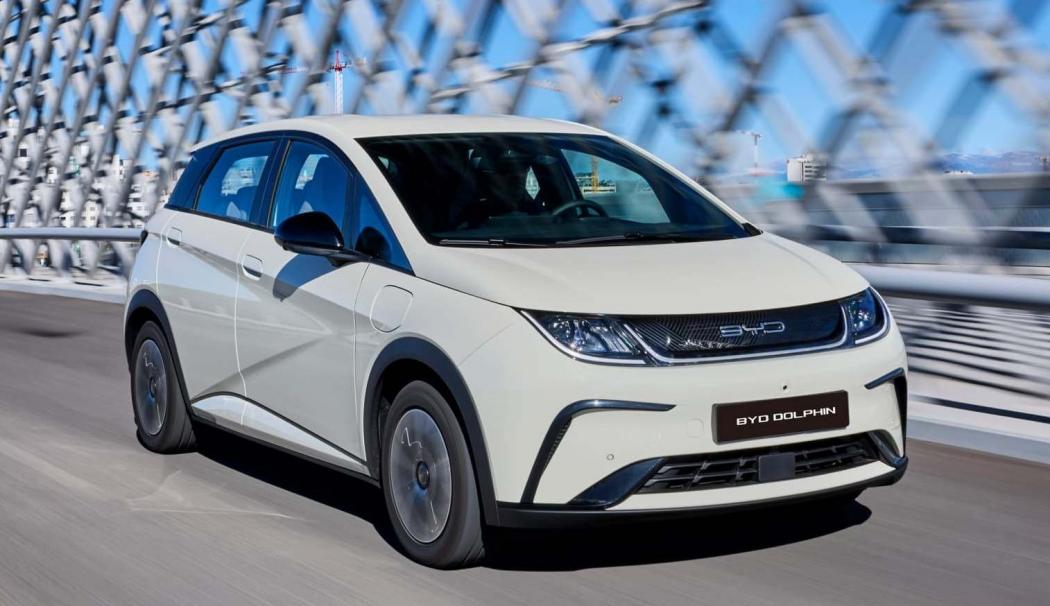 BYD Dolphin Meluncur di Malaysia dengan Harga Mulai Rp328 Juta, Kapan Masuk ke Indonesia?