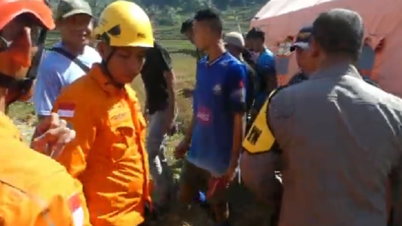 Keluarga Ikhlas 8 Penambang Emas di Banyumas Tak Dievakuasi, Basarnas: Pencarian hingga 7 Hari
