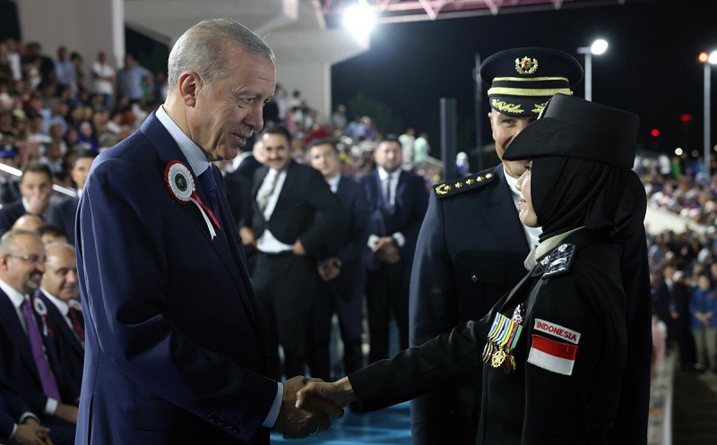 3 Anggota Polri Diwisuda Presiden Erdogan usai Pendidikan 2 Tahun di Turki, Ada yang Masuk 5 Besar Terbaik