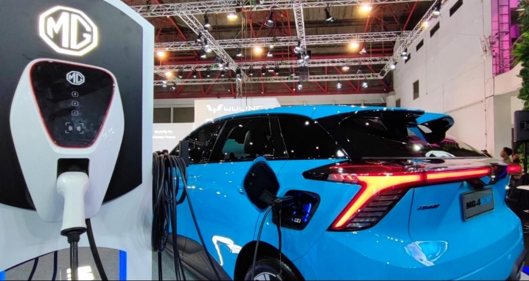Pemerintah Tetapkan Harga Pengisian Daya Mobil Listrik di SPKLU, Paling Tinggi Rp57.000