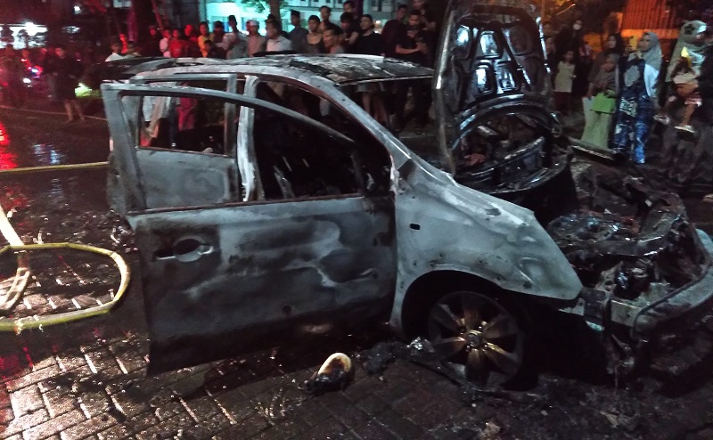 Heboh Mobil Terbakar di Tamansari Bogor, Diduga akibat Korsleting