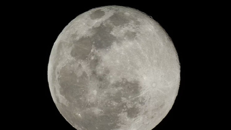 Cara Mengambil Foto Supermoon Pakai Smartphone, Jangan Lupa Gunakan Alat Nomor 2