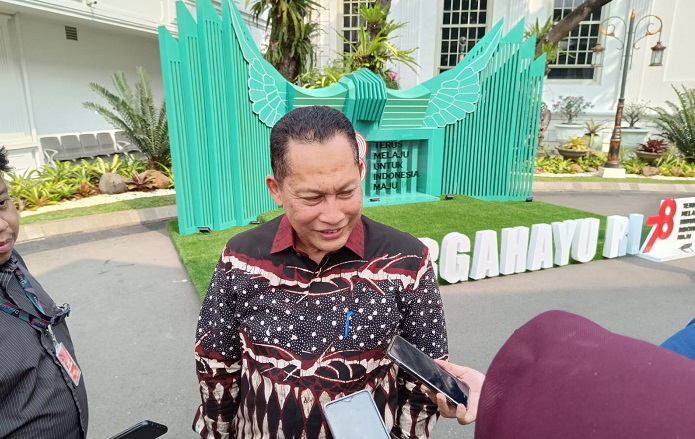 Antisipasi El Nino, Buwas Sebut Ada 2 Juta Ton Beras Impor Tiba di RI Desember Ini