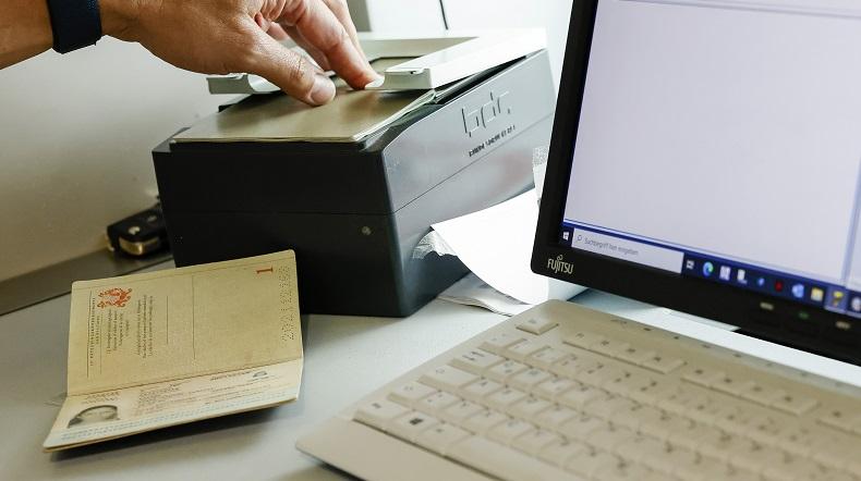 China Protes Keras ke Rusia usai 5 Warganya Ditolak Imigrasi