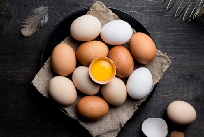 Tak Cuma Beras, Bapanas Bakal Beri Bantuan Pangan Telur dan Daging Ayam