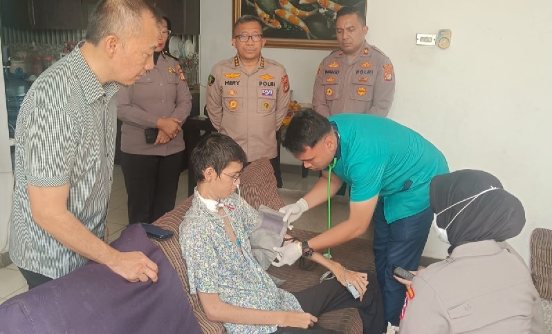 Ayah Mahasiswa UB Korban Kabel Fiber Optik Ingin Bertemu Kapolri, Ini yang Disampaikan 