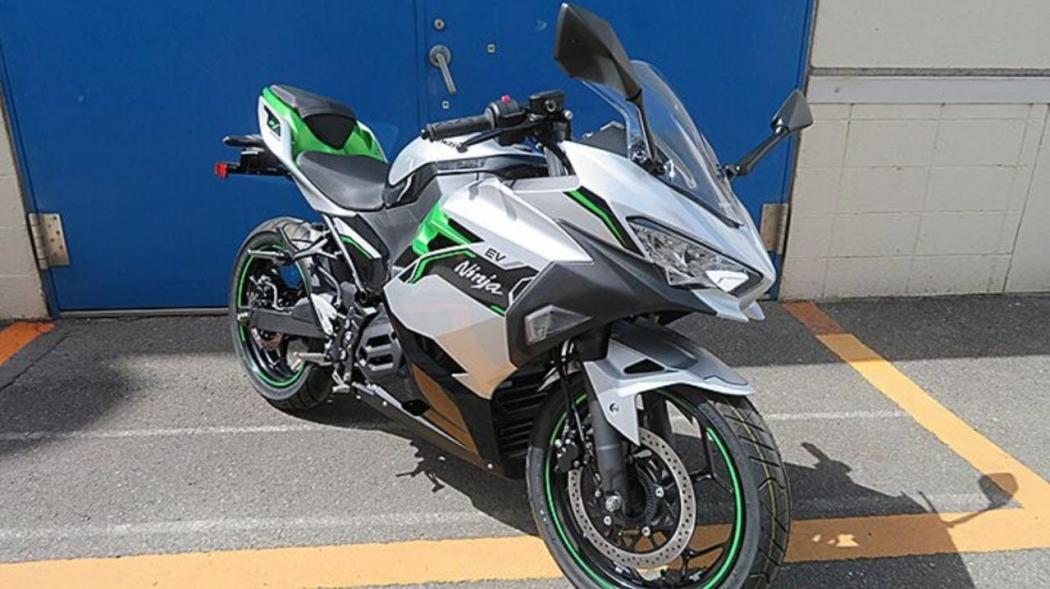 Motor Listrik Kawasaki Ninja e-1 dan Z e-1 Meluncur Tahun Ini, Begini Tampilannya