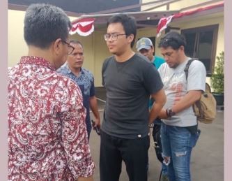 Berkacamata, Ini Tampang Pembunuh Mahasiswa UI yang Ditemukan Terbungkus Plastik
