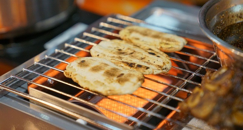 Mencicipi Makanan Jadul di Kampoeng Tempo Doeloe, Ada 600 Menu Indonesia