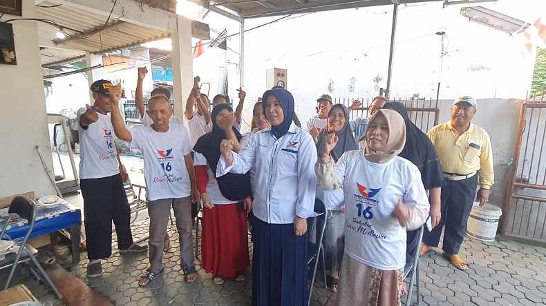 Bacaleg Partai Perindo Sosialisasi KTA Berasuransi di Cipinang Jaktim