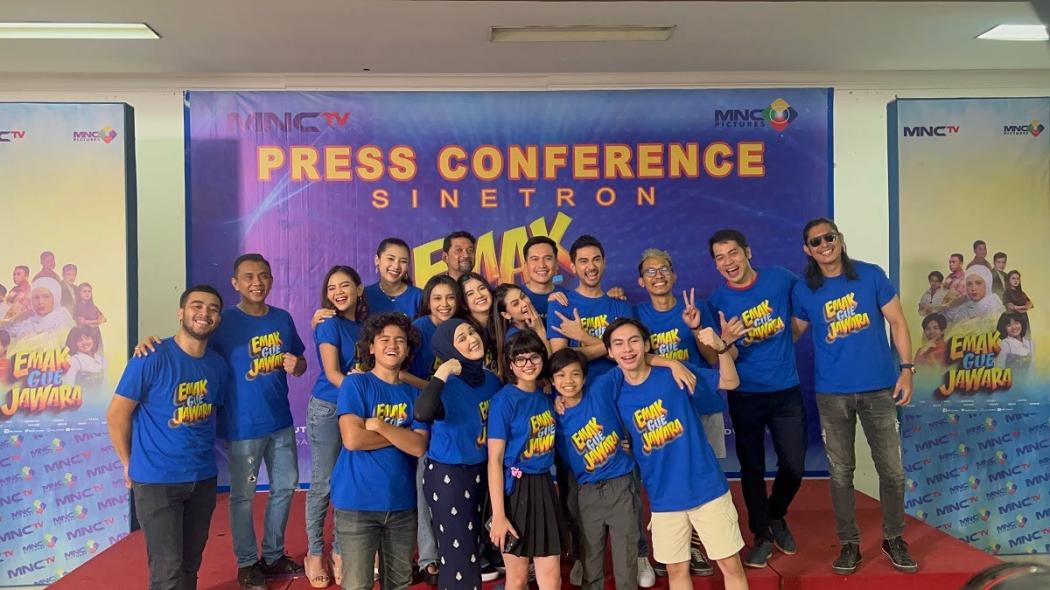 Sinetron Emak Gue Jawara Tayang Perdana, Pemain dan Kru Gelar Syukuran