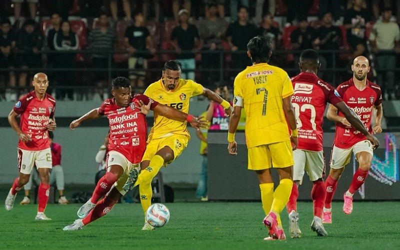 Hasil Liga 1 2023/2024: Yohanes Pahabol Jadi Penyelamat, Bali United Ditahan Imbang Persik