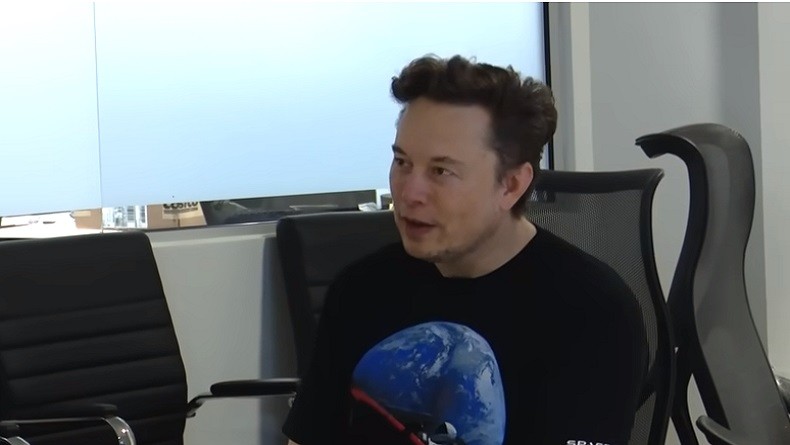 Ditunggu Mark Zuckerberg, Elon Musk Ingin Periksa Leher Sebelum Tentukan Tanggal Duel