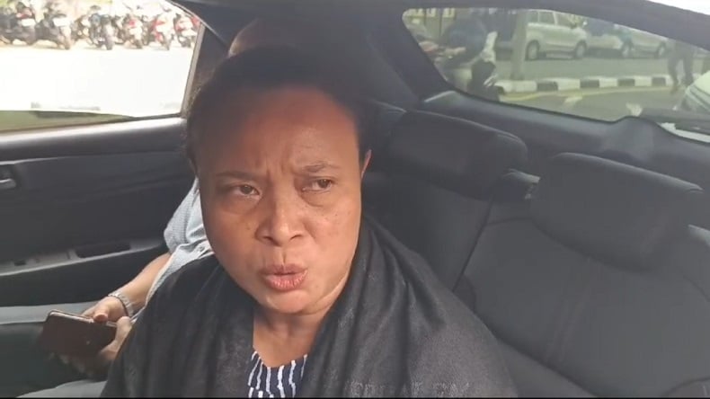 Rekonstruksi Kasus Polisi Tembak Polisi, Ibu Bripda Ignatius Minta Tak Ada yang Ditutupi