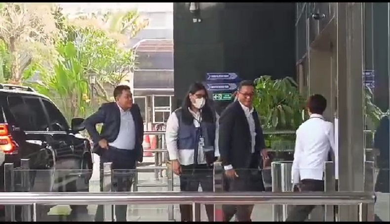 Kadiv Hubinter Polri Irjen Krishna Murti Datangi KPK, Bahas Buronan Korupsi?