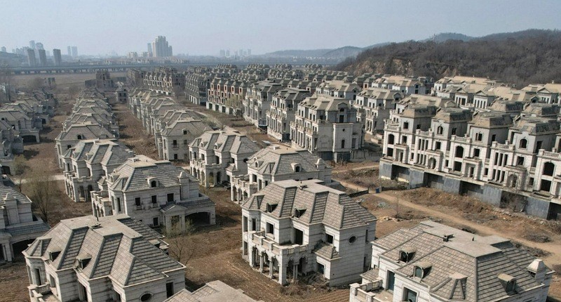 Mengintip Kota Hantu di China, Merinding Isinya Permukiman Rumah Mewah