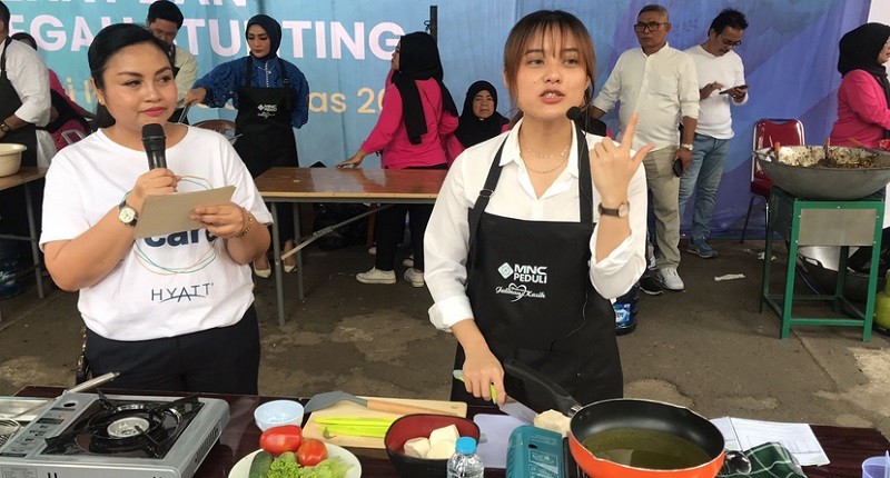 MNC Peduli, Park Hyatt Jakarta dan MasterChef Demo Masak Sehat untuk Cegah Stunting
