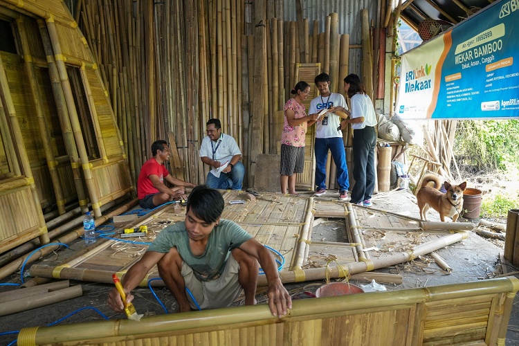 Hari UMKM Nasional, BRI Tegaskan Komitmen pada Pemberdayaan Pelaku Usaha Mikro