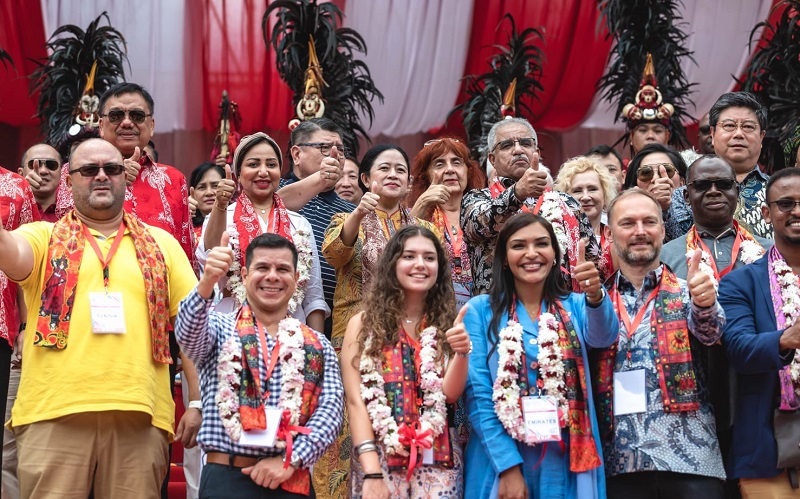 Buka Parade Festival Bunga Tomohon, Ketua DPR: Hidden Gem Indonesia