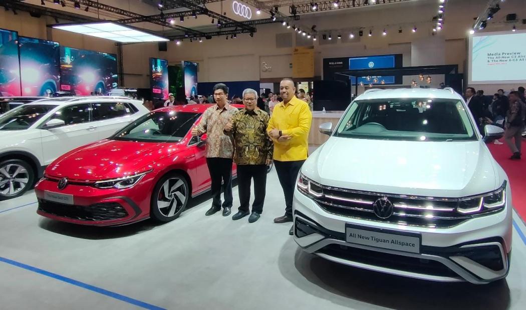 VW Luncurkan Golf GTI dan Tiguan Allspace di GIIAS 2023, Segini Harganya