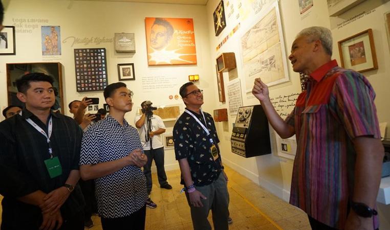 Ganjar Ditemani Gibran Tengok Lokananta Pascarevitalisasi: Ini Jadi Destinasi Wisata Baru