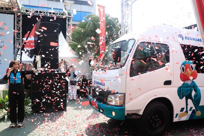 Mau Cari Info Kerja? Ada Mobil Bursa Kerja Keliling Nih!