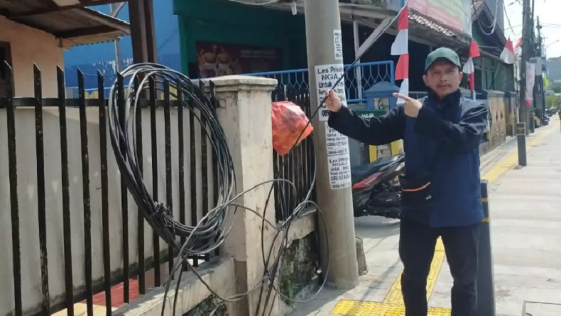 Kabel Semrawut Sepanjang 2.600 Meter di Pancoran Mas Dirapikan Pemkot Depok