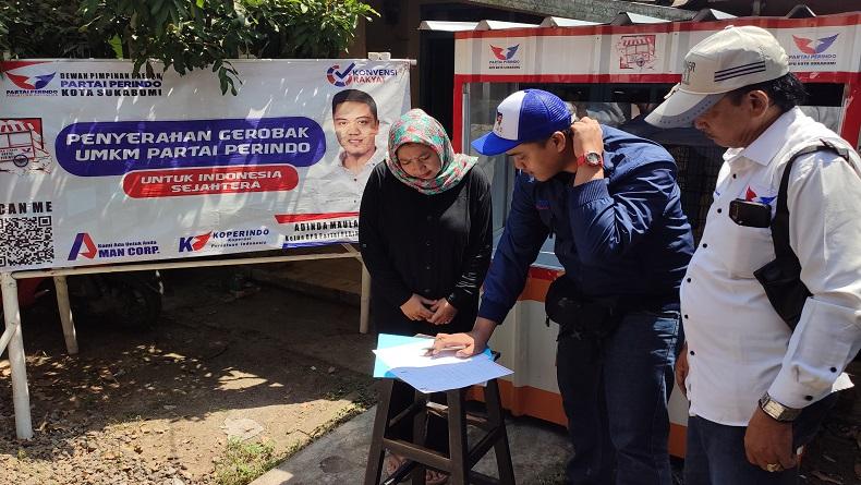 Partai Perindo Didistribusikan Gerobak Gratis di Kota Sukabumi, Sasar Pelaku Usaha Kecil