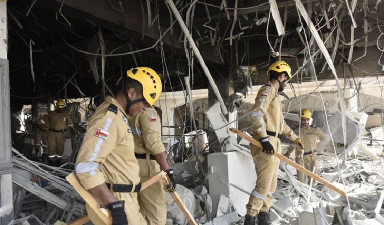 Tabung Gas Meledak di Oman, 18 Orang Terluka dan Mobil Ringsek