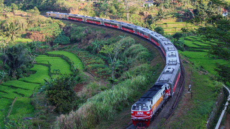 Pelanggaran Relasi Tiket, 3 Penumpang Kereta Didenda KAI Daop 2 Bandung 