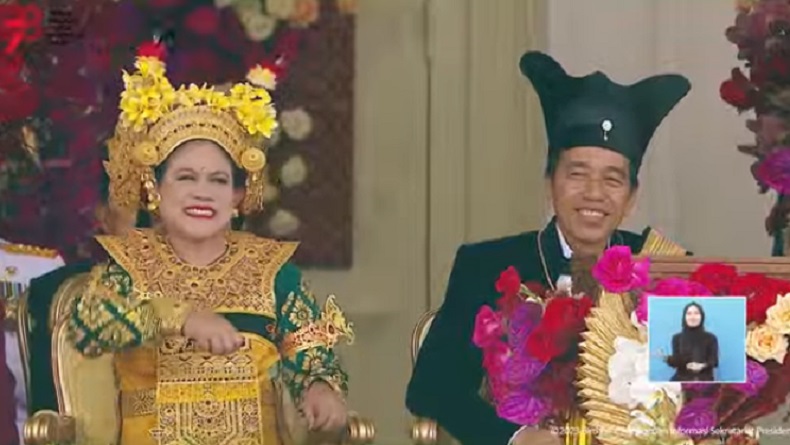 Iriana Jokowi Trending Topic Twitter, Netizen: Gemes Banget Ikut Joget Maumere