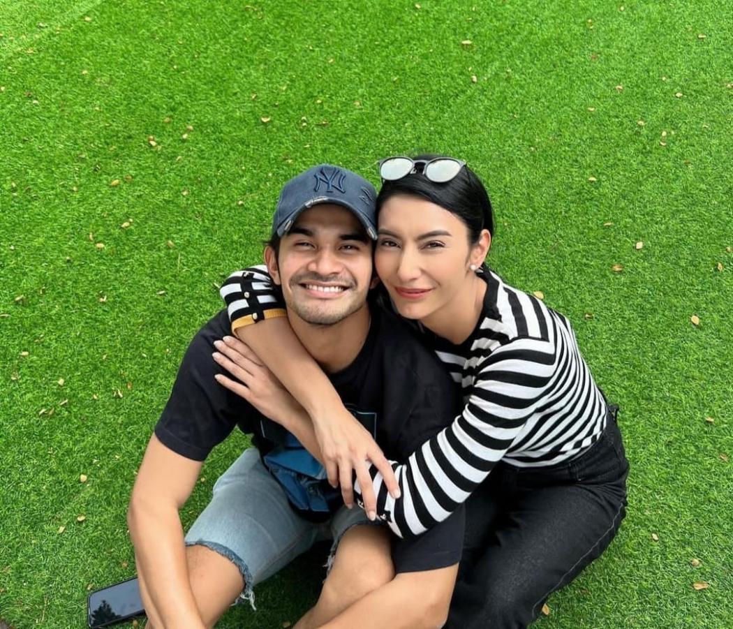 Tyas Mirasih dan Tengku Tezi Menikah Besok