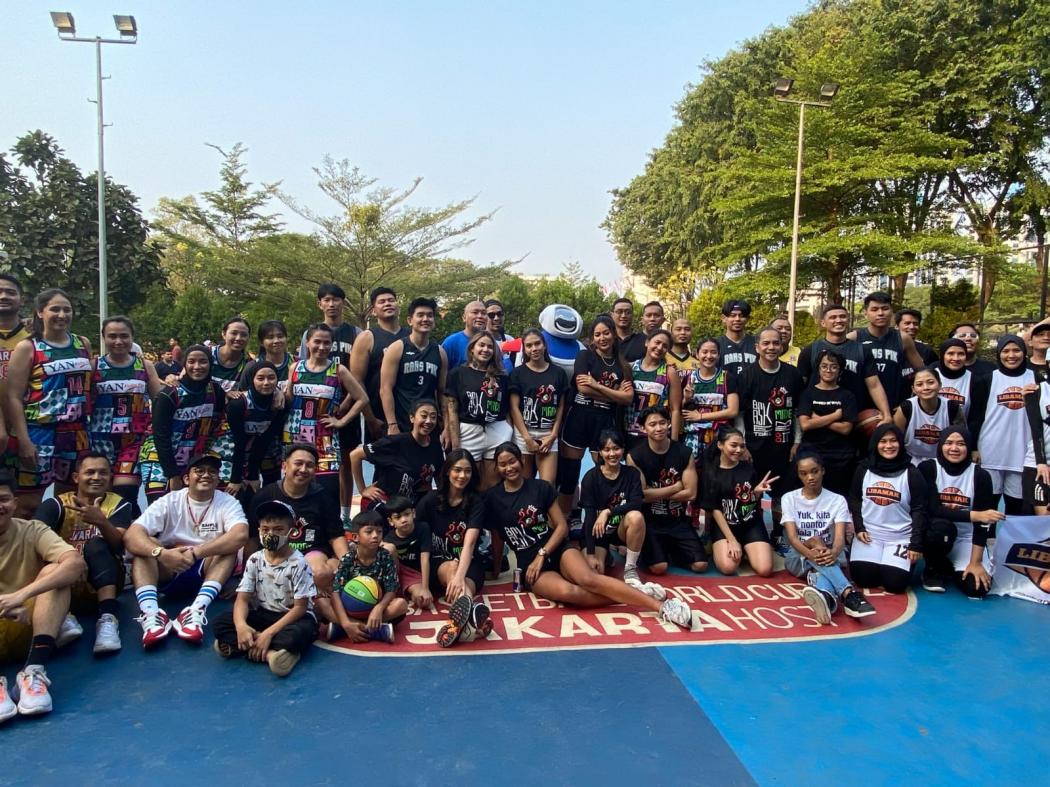 Begini Serunya Asri Welas dan Indra Birowo Tanding Basket, Siap Sambut  FIBA World Cup 2023