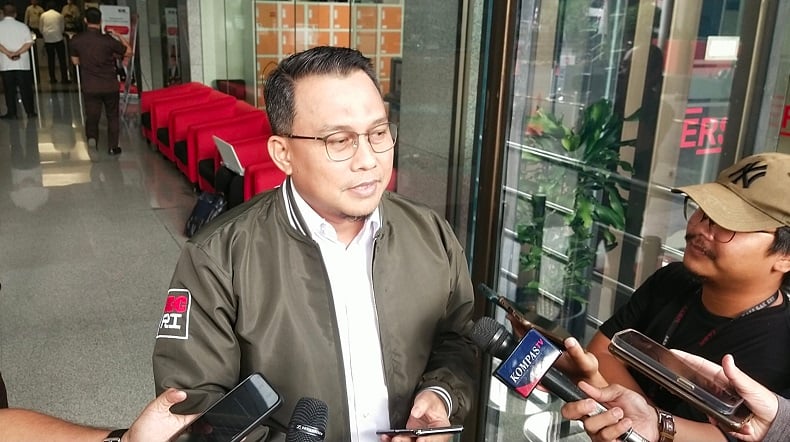 KPK Sita Mobil Mewah dan Dokumen saat Geledah Rumah Pribadi Mentan Syahrul Yasin Limpo
