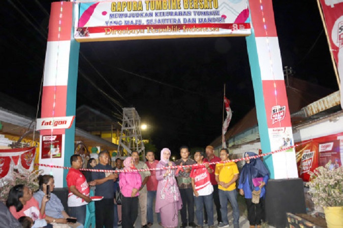 Wakil Bupati Bone Bolango Merlan S Uloli Resmikan Gapura Tumbihe Bersatu