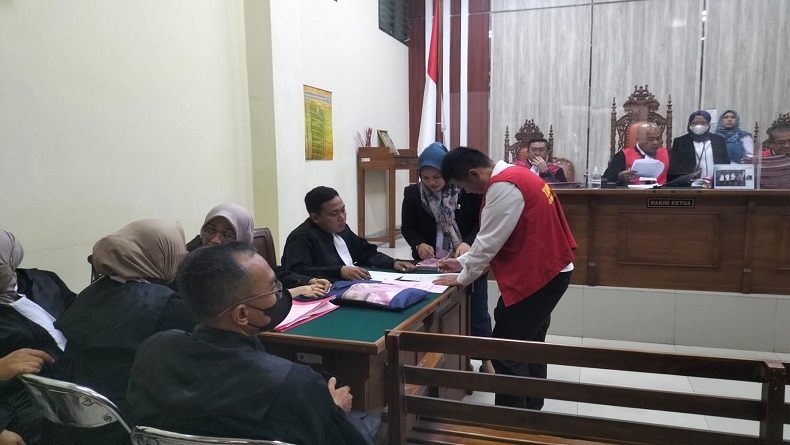 Perampok Bersenpi Bank di Bandarlampung yang sempat Viral Divonis 6 Tahun Penjara