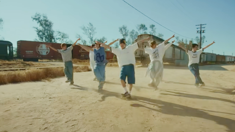 Lirik Lagu Memories - RIIZE dan Terjemahan, Trending di YouTube Music!