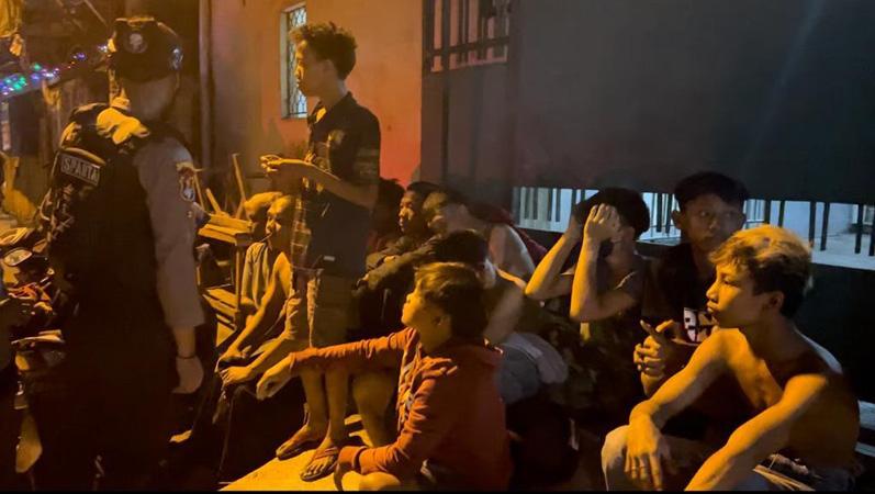  Pesta Miras dan Bawa Pil Koplo, 12 Remaja di Solo Ditangkap Polisi