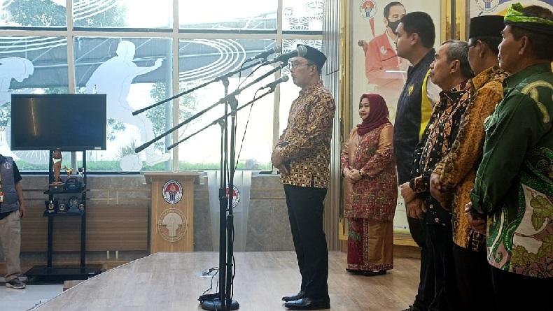 Ridwan Kamil Pamer Program Kepemudaan Jawa Barat di Depan Menpora Dito