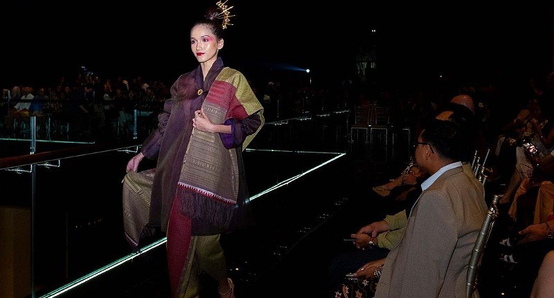 Mengintip Keindahan Ulos yang Dipadukan dengan Sutera Jepang di The Apurva Bali 