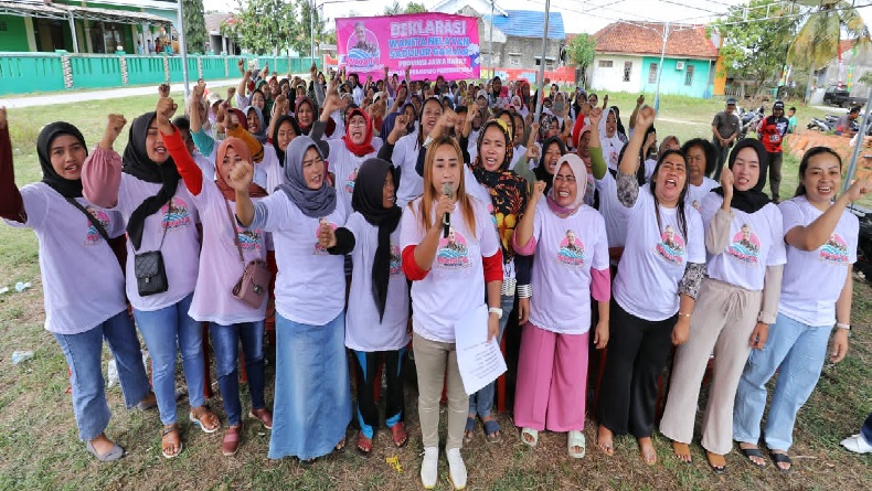 Istri Nelayan di Kalipucang Pangandaran Gaungkan Ganjar Pranowo Presiden 2024