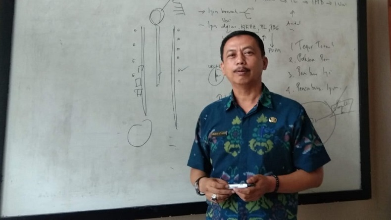 Atasi Polusi Udara, Bupati Karawang Instruksikan DLH Tertibkan Perusahaan Kapur