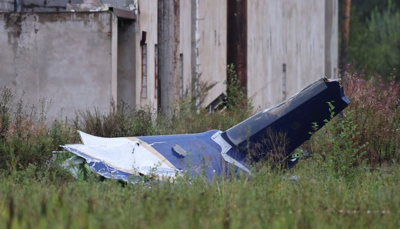 Kesaksian Warga Lihat Pesawat Bos Wagner Prigozhin Jatuh: Terdengar Ledakan Keras dan Asap